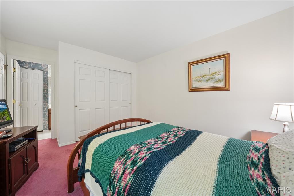 Spring Glen Condo Ph Nine - Residential