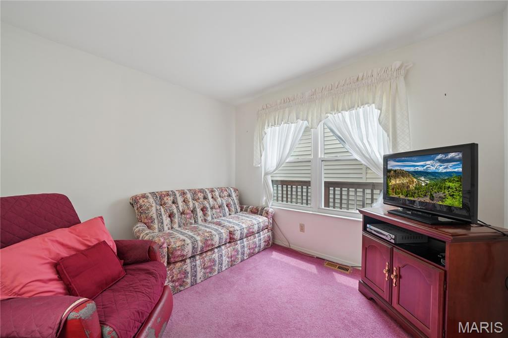 Spring Glen Condo Ph Nine - Residential