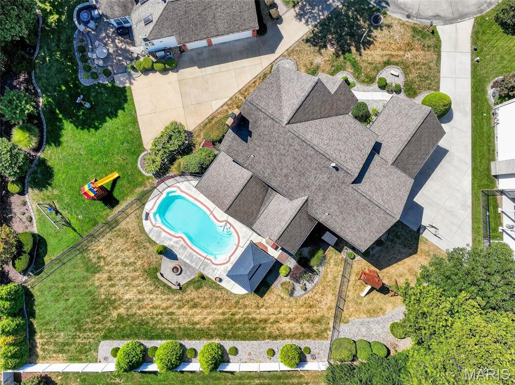 Twin Estates At Meadowbrook - Residential