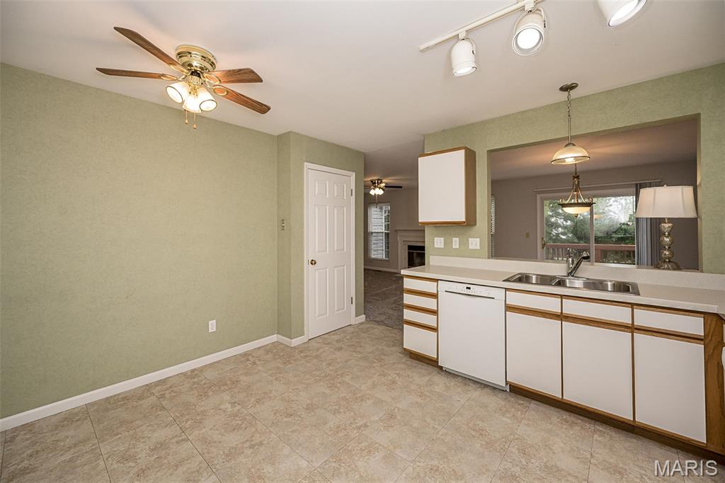Kehrs Mill Crossing Condo - Residential