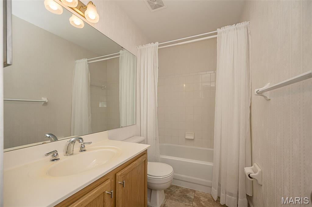 Kehrs Mill Crossing Condo - Residential