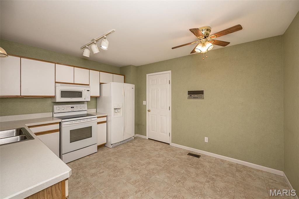 Kehrs Mill Crossing Condo - Residential