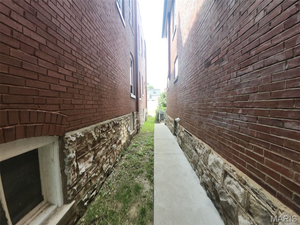 Shaws Lafayette Add - Residential Income