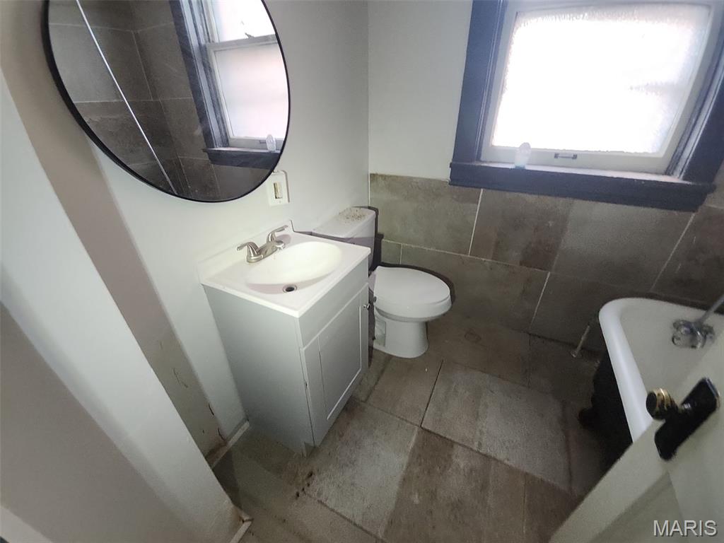 Shaws Lafayette Add - Residential Income