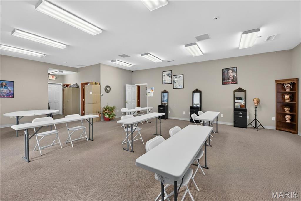 E Outlots Sec - Commercial Sale
