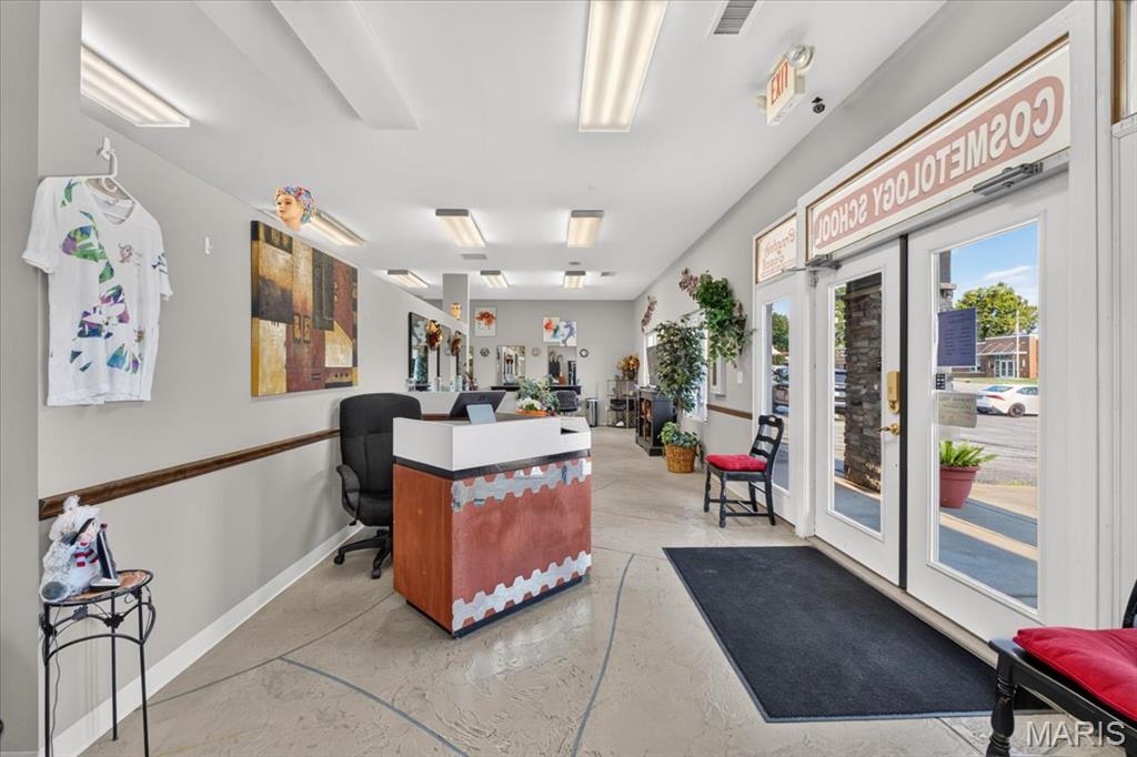 E Outlots Sec - Commercial Sale