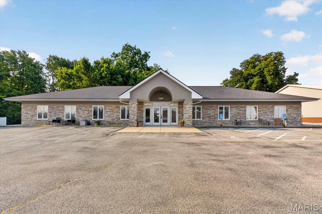 E Outlots Sec - Commercial Sale