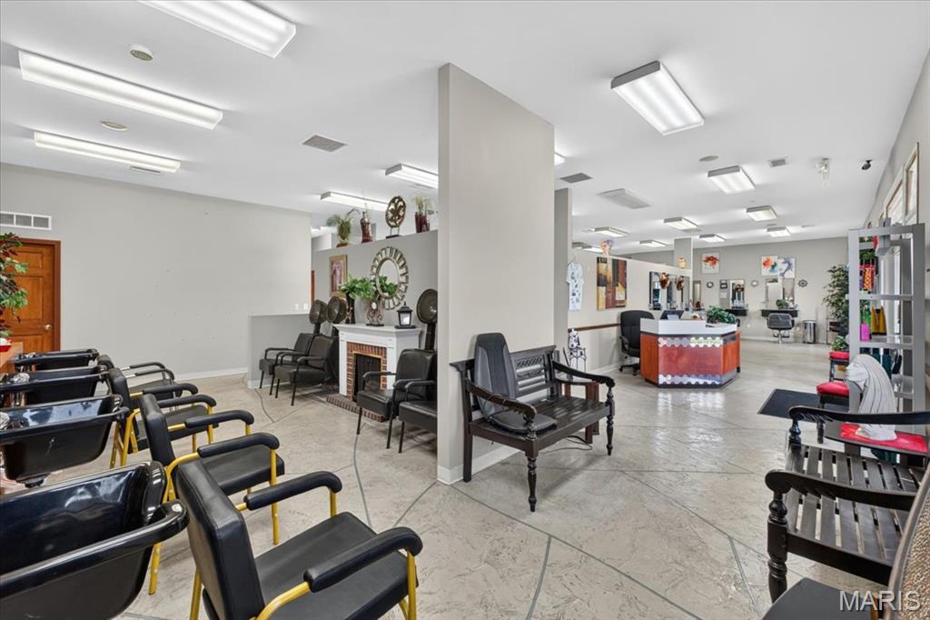 E Outlots Sec - Commercial Sale