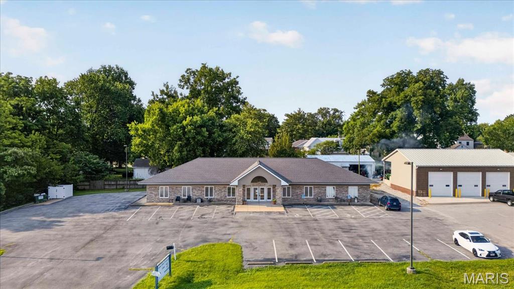 E Outlots Sec - Commercial Sale