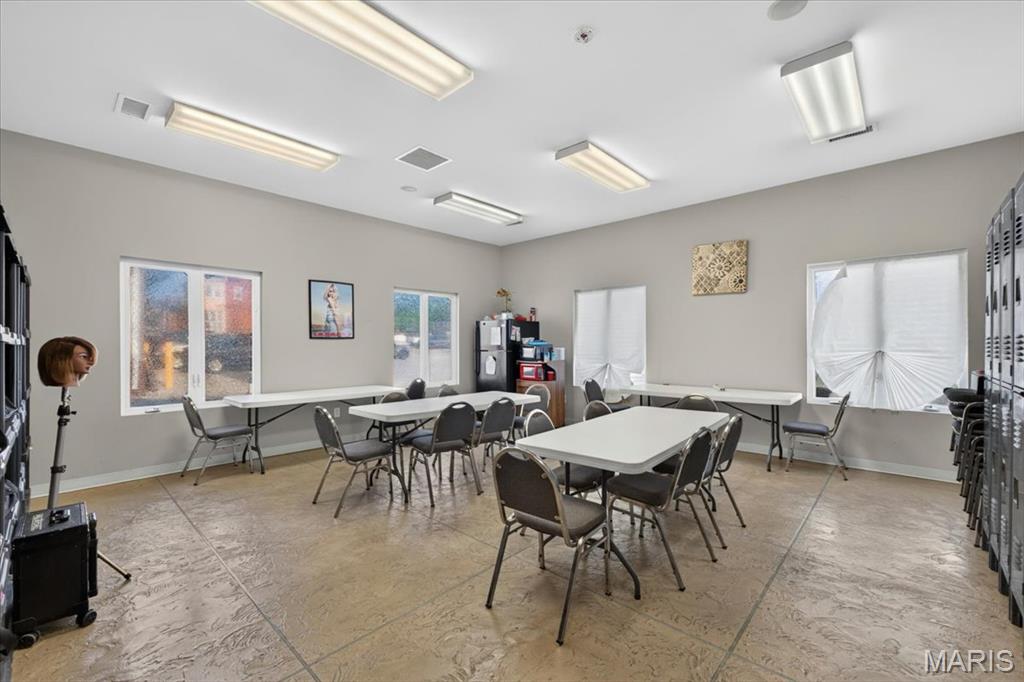 E Outlots Sec - Commercial Sale