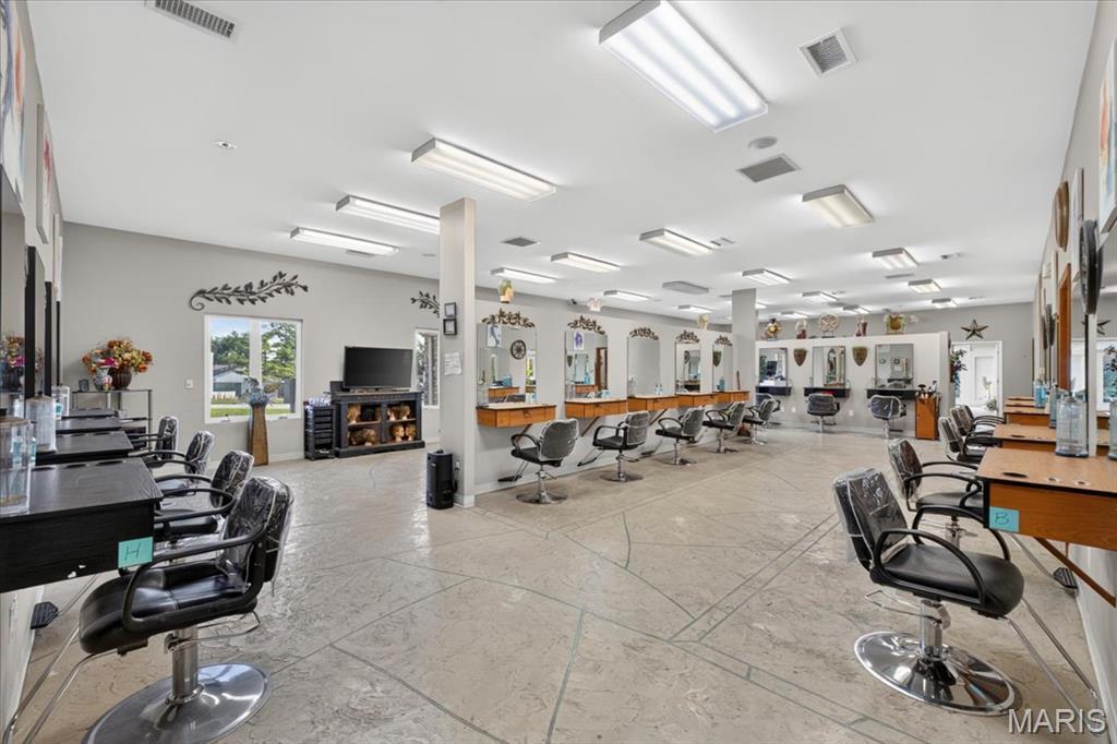 E Outlots Sec - Commercial Sale