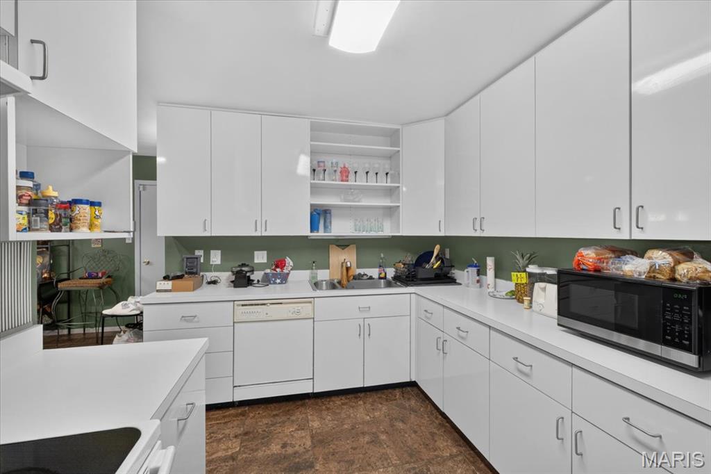 Westport Crossing Condo Three - Residential