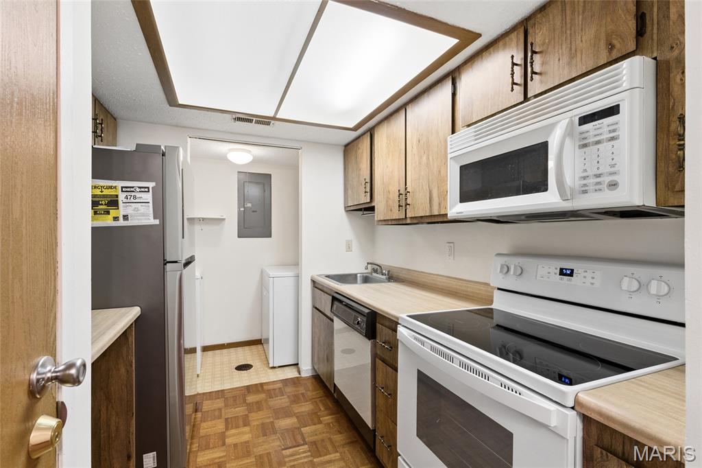 Ashton Place Condo - Residential Lease