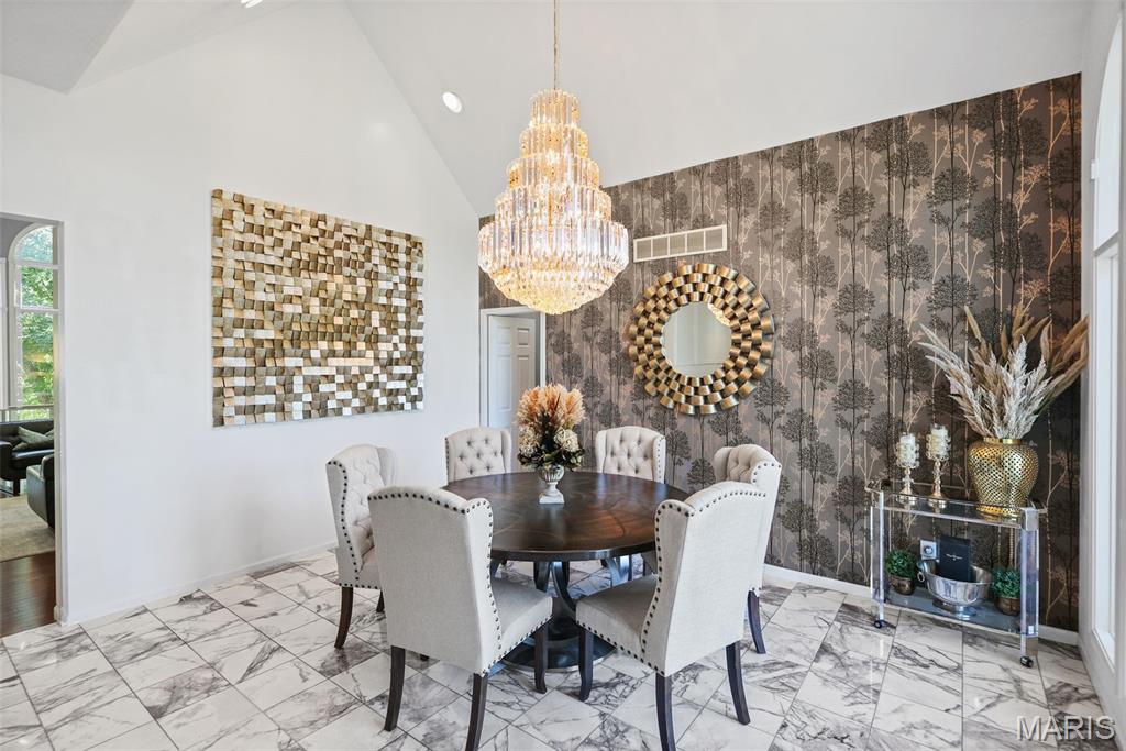 King's Pointe - Residential