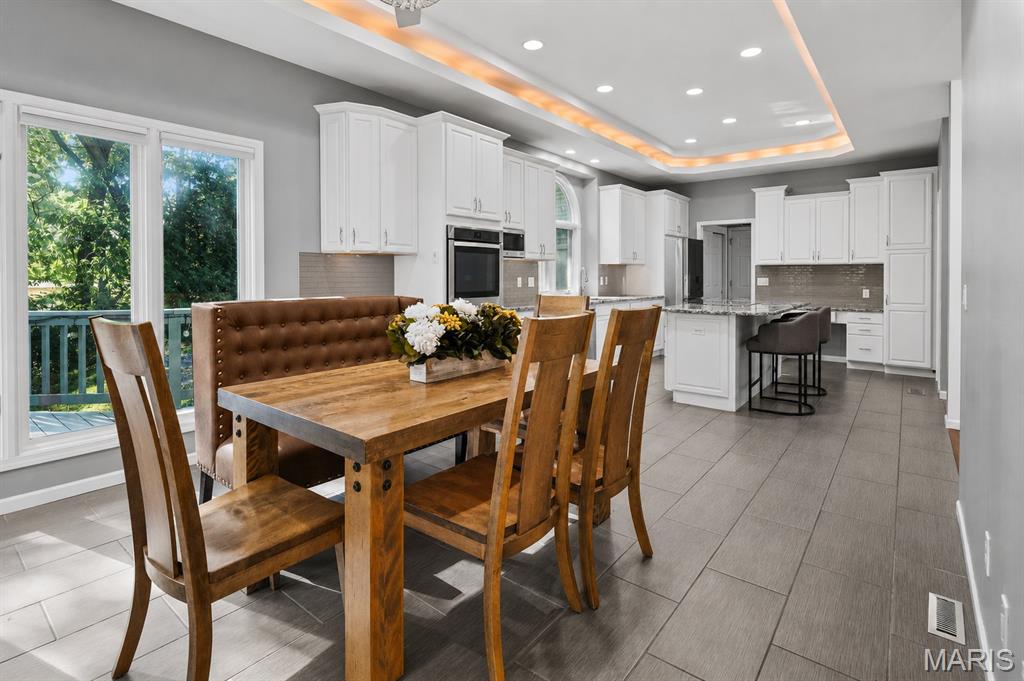 King's Pointe - Residential
