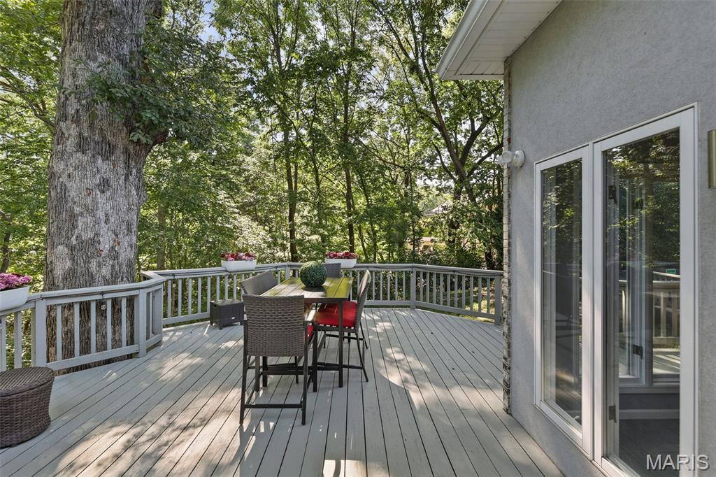 King's Pointe - Residential
