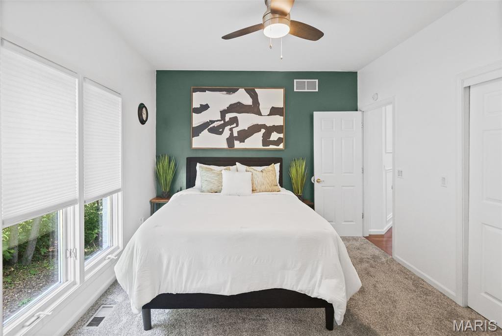 King's Pointe - Residential