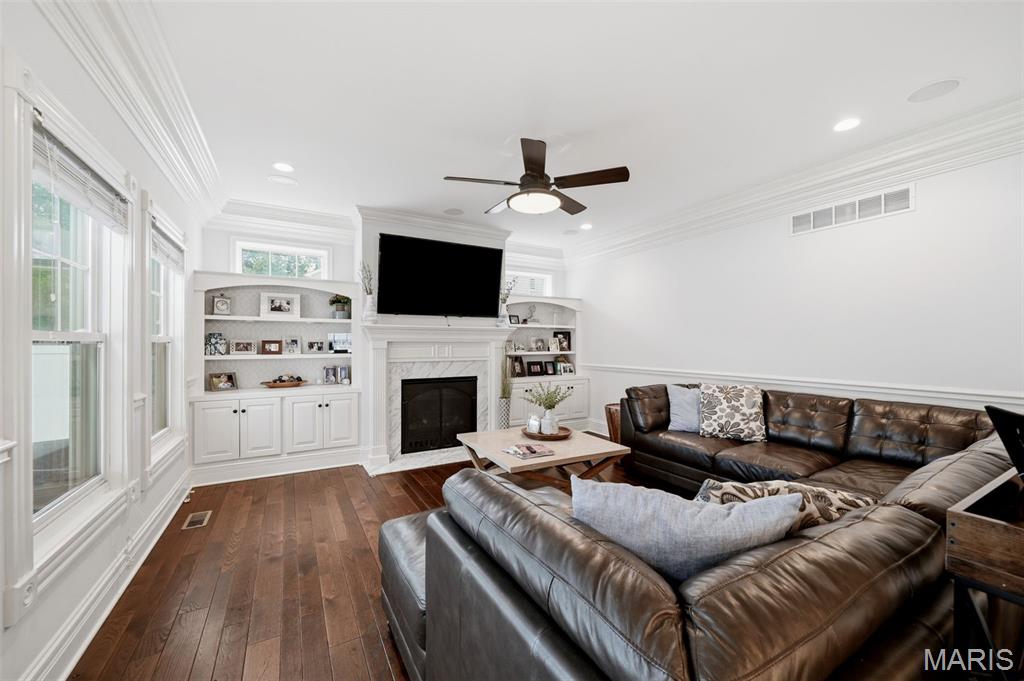 Woodlawn Country Club Grounds - Residential