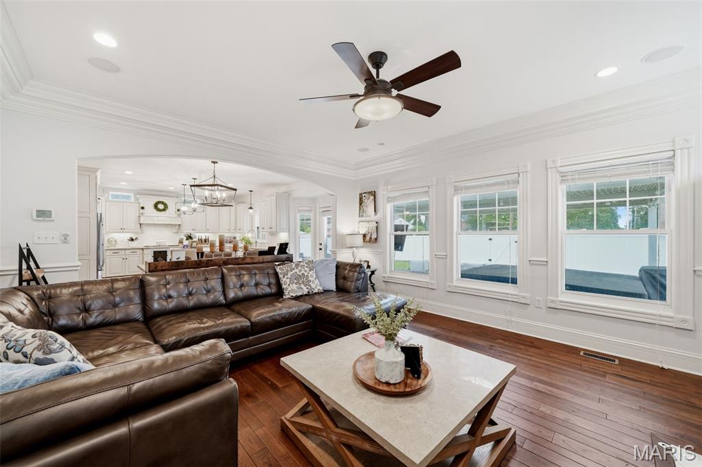 Woodlawn Country Club Grounds - Residential