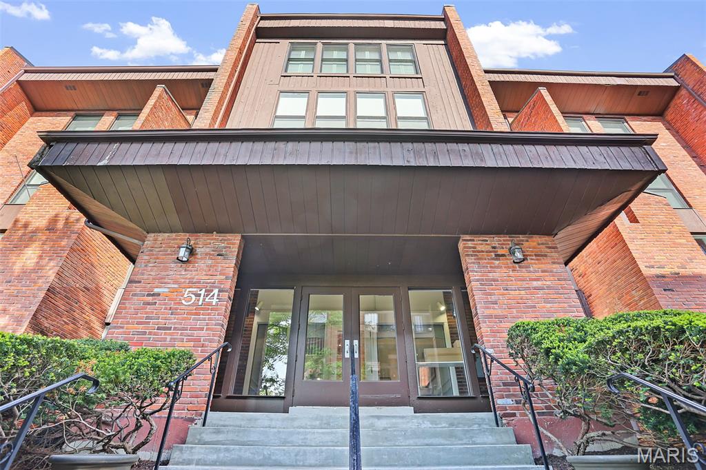 Coeur De Royale Condo Ph 4 - Residential
