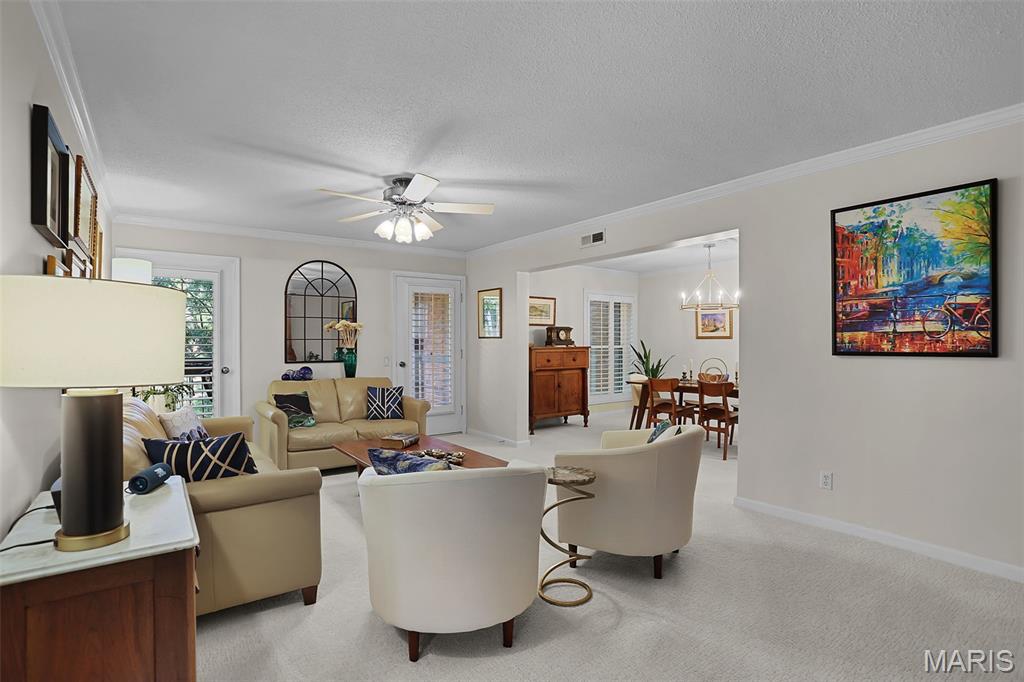 Coeur De Royale Condo Ph 4 - Residential