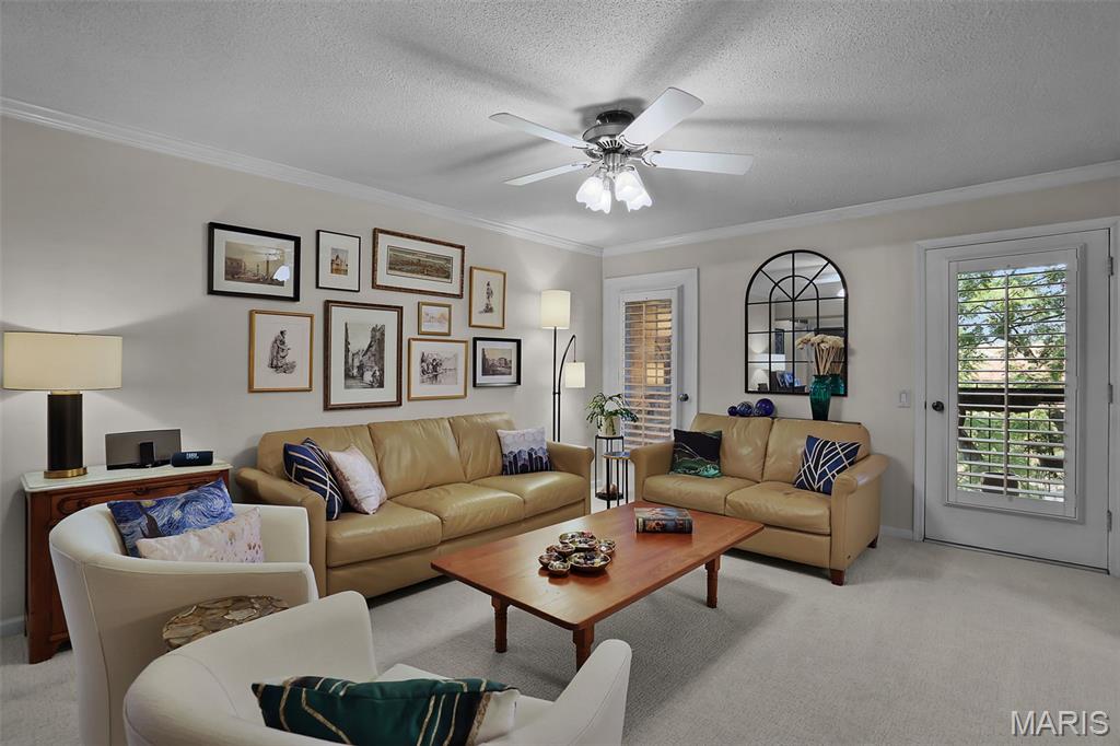 Coeur De Royale Condo Ph 4 - Residential