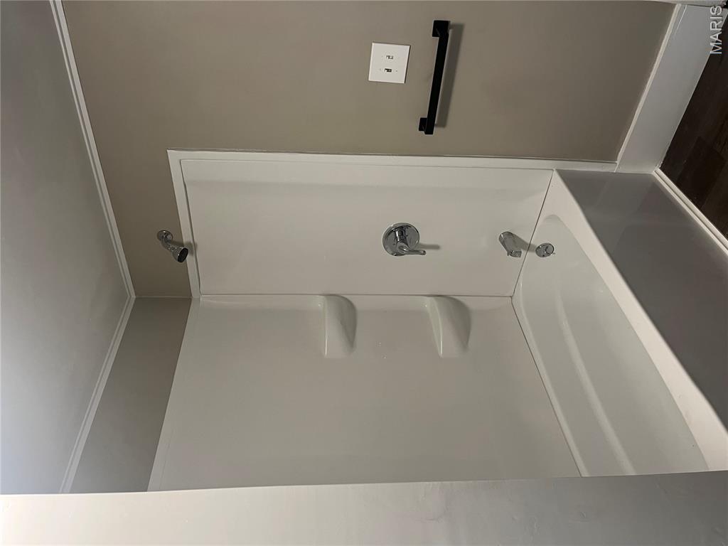 Benton Park Place - Residential Lease