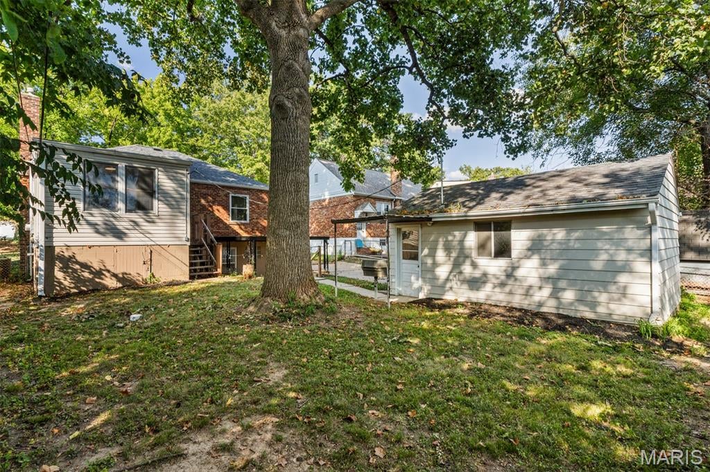 High School Lane - Residential