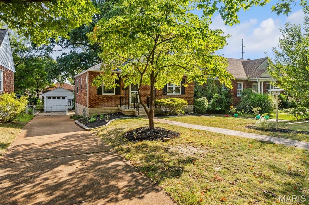 High School Lane - Residential