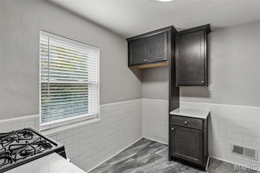 High School Lane - Residential