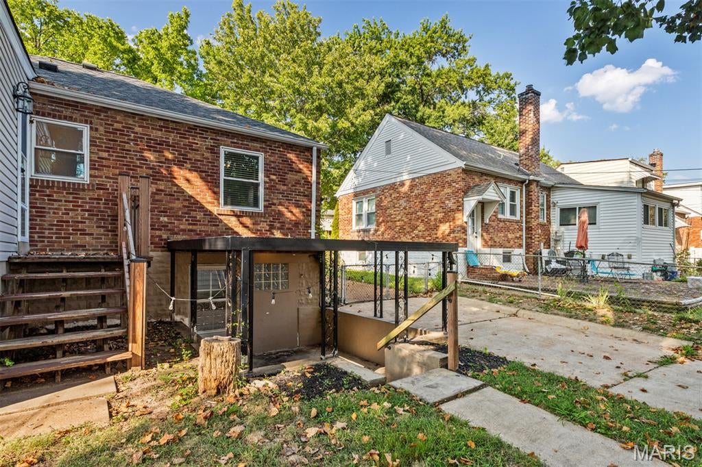 High School Lane - Residential