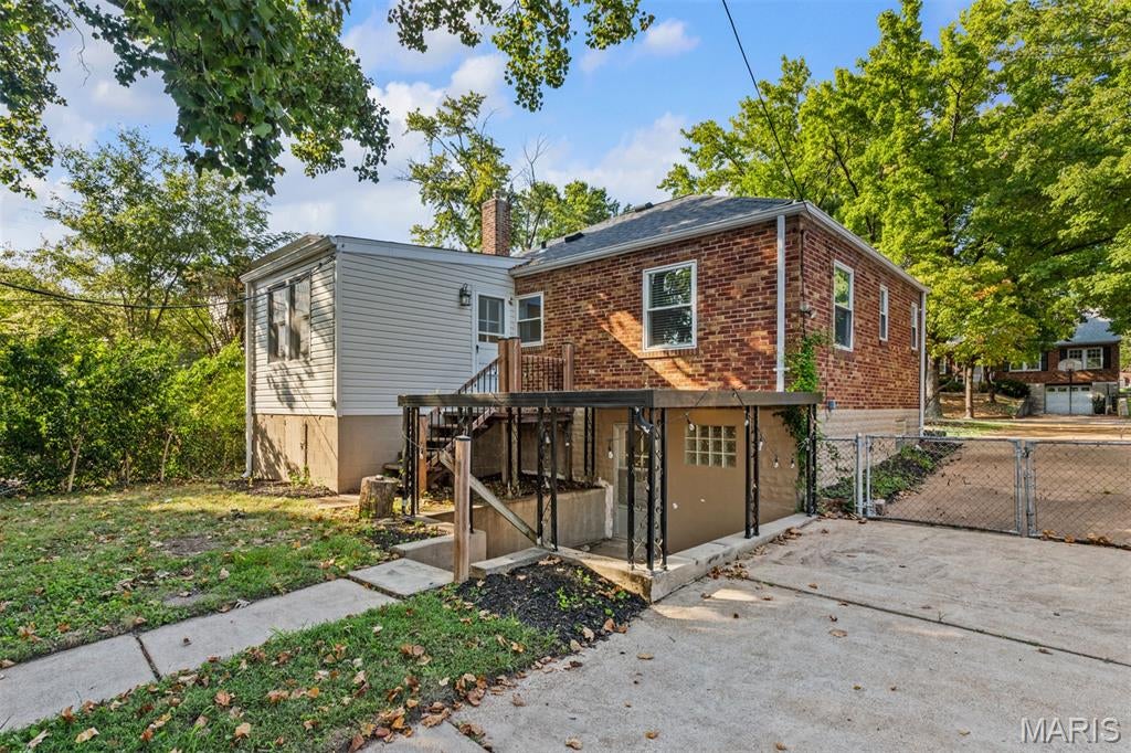 High School Lane - Residential