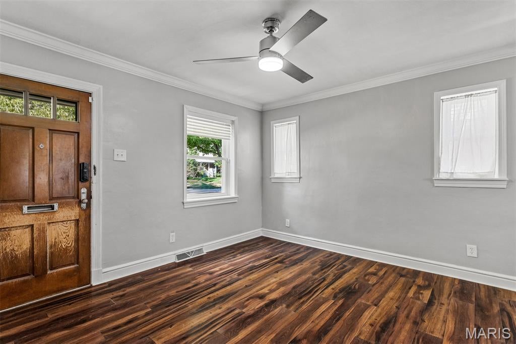 High School Lane - Residential