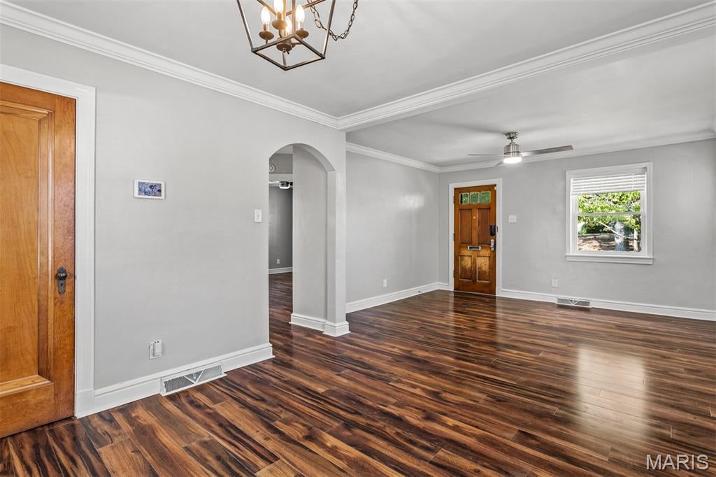 High School Lane - Residential