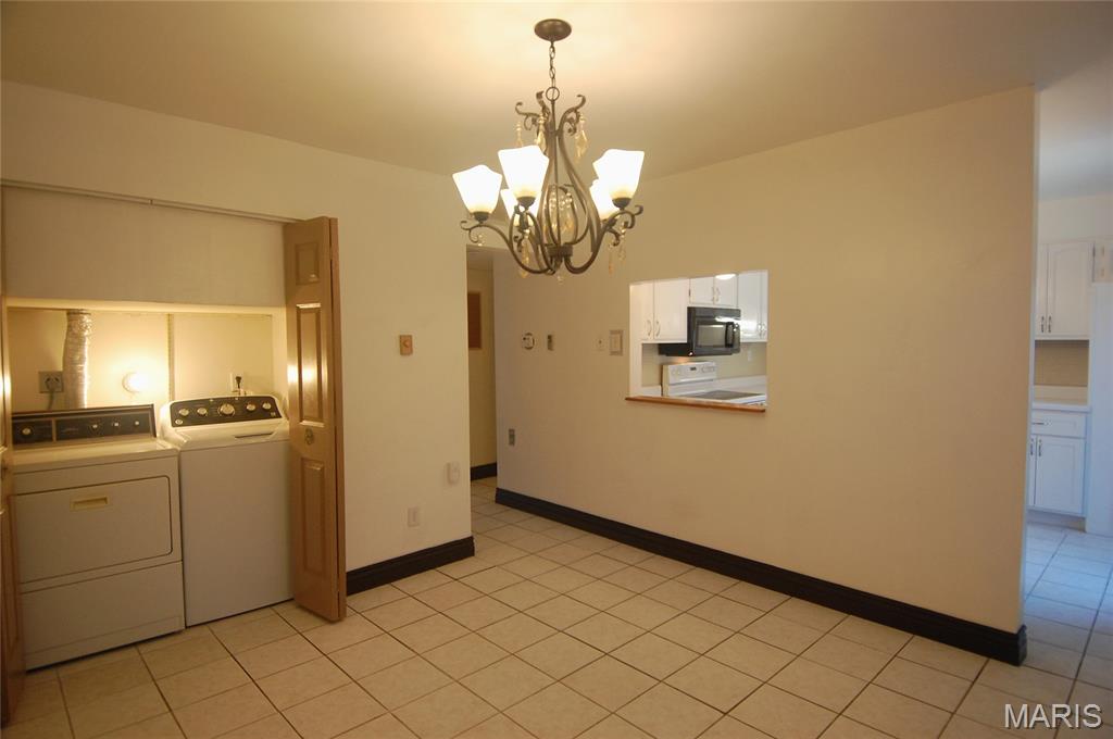 Sakura Gardens Condo - Residential