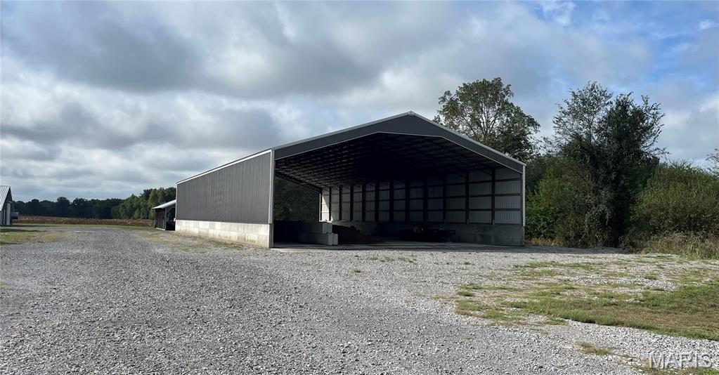 Arnold Farm - Farm