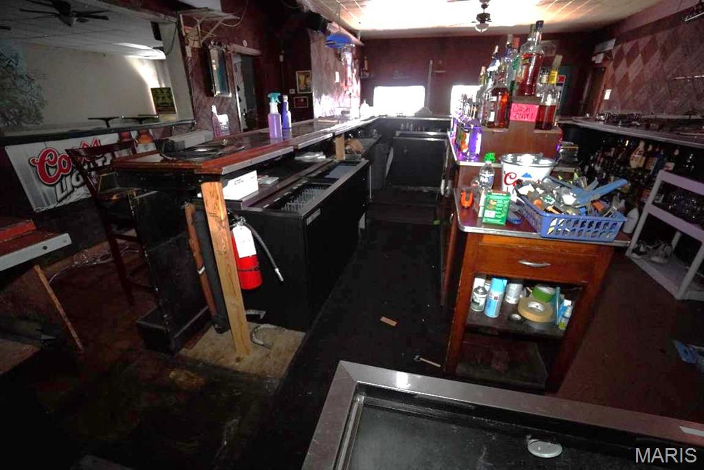 Madison Town - Commercial Sale