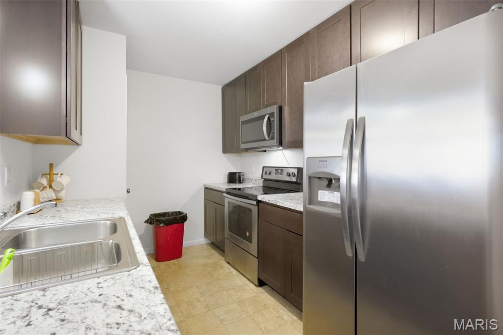Lexington Place Villas - Residential