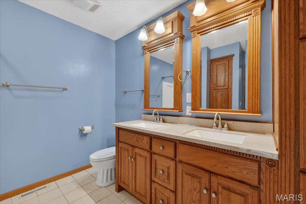 Meadow Ridge - Residential