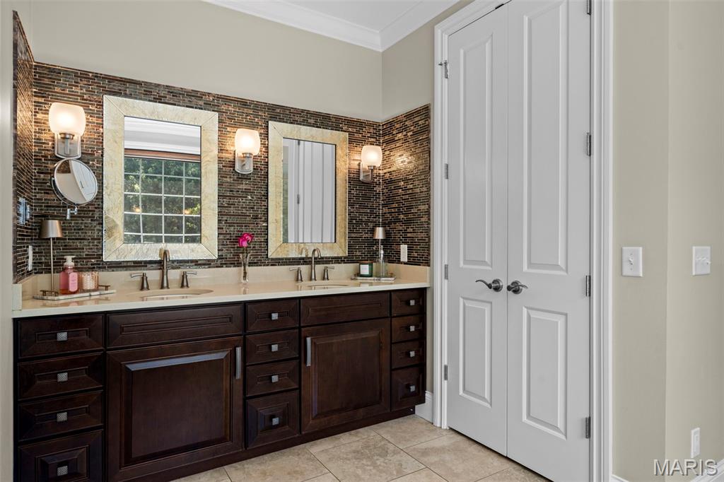 Survey 0000 Sec 15 Township 45 Range 5 - Residential