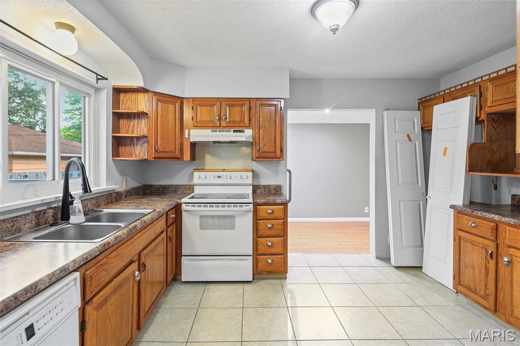 Beverly Ann Heights - Residential