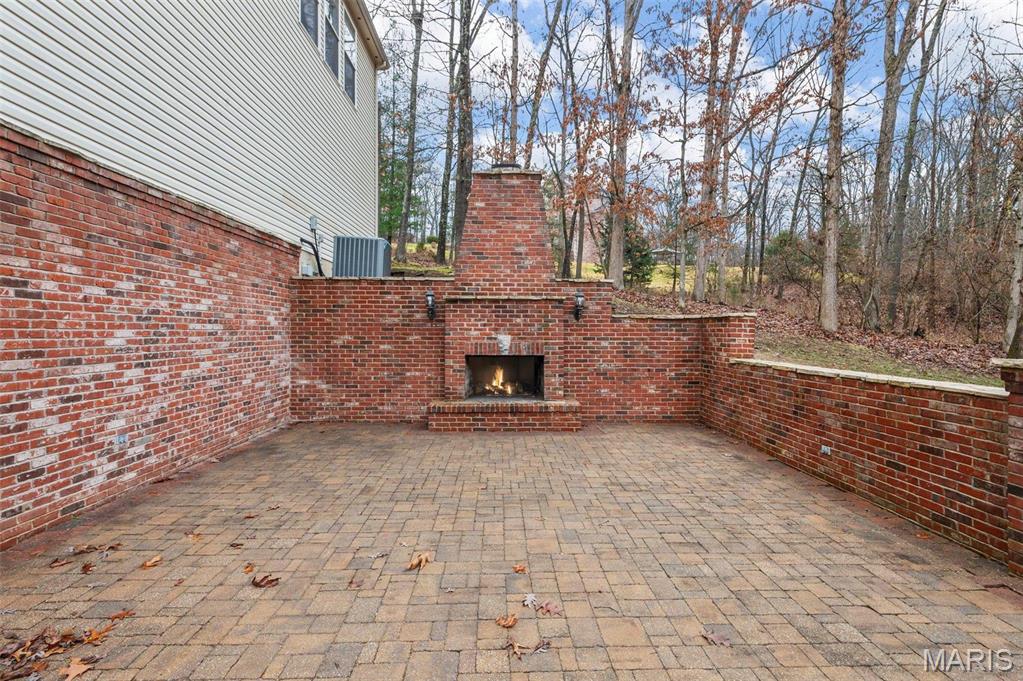 Hollow Hills - Residential