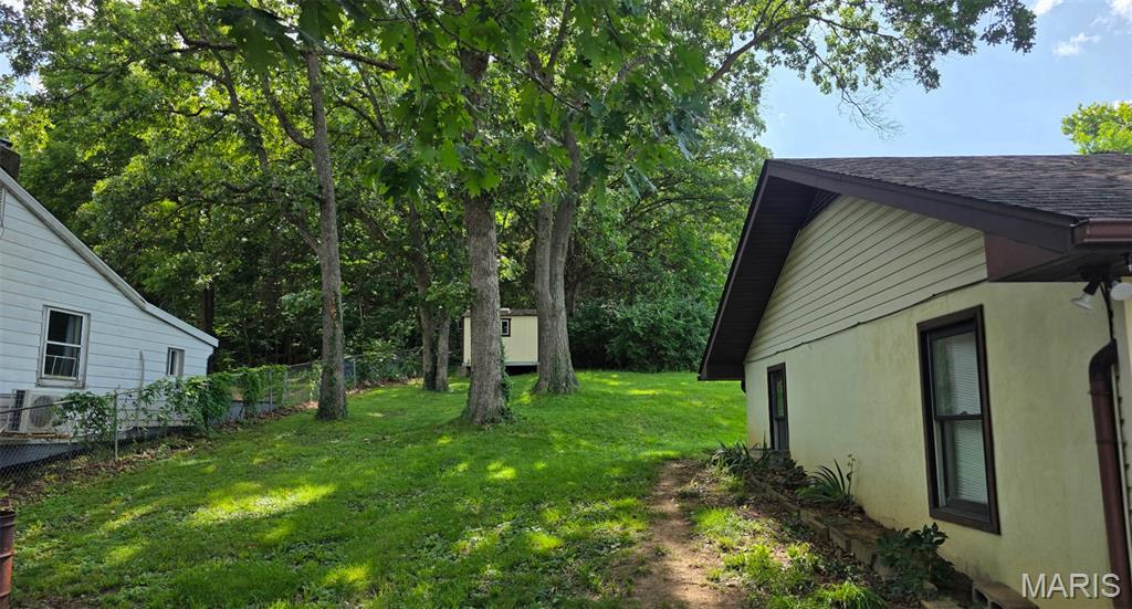 Lake Adelle 01 - Residential