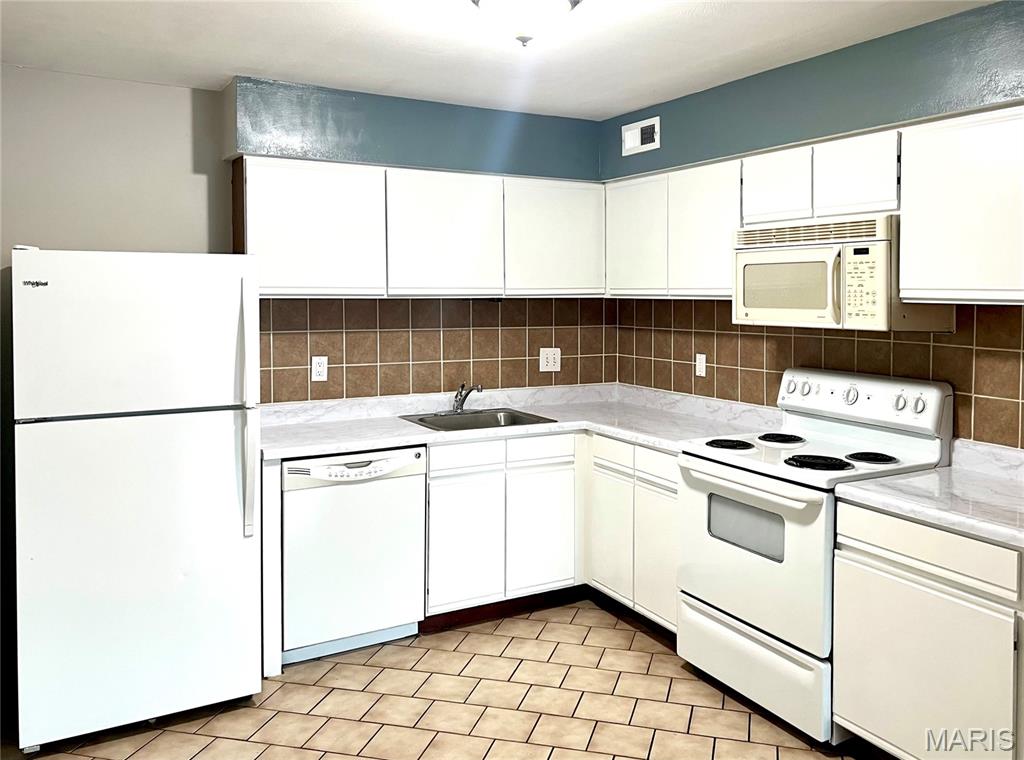 Sherwood Place Condo Seven - Residential