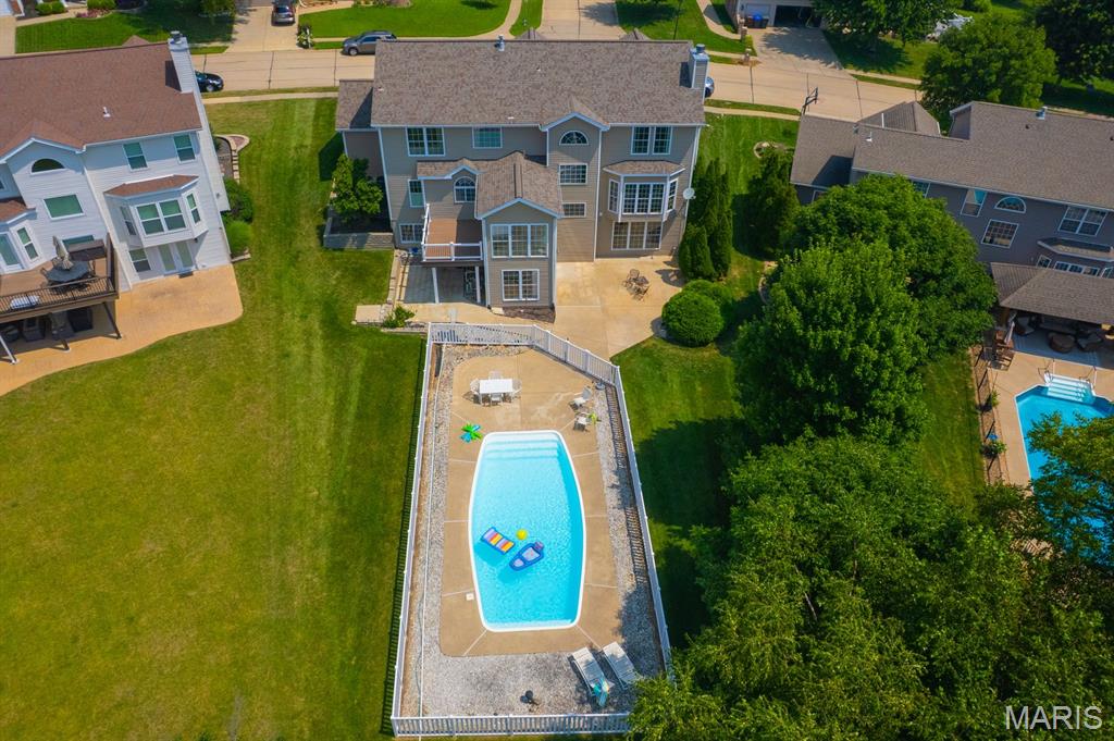 Est Of Fairfield Manor #2 - Residential