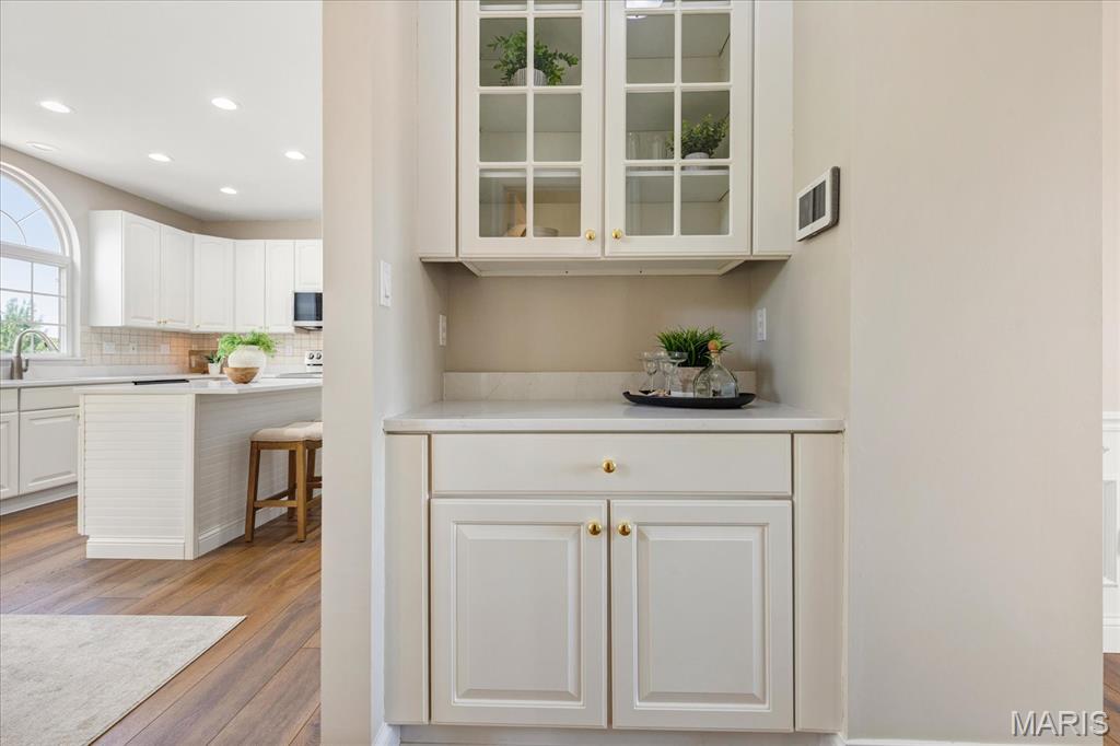 Est Of Fairfield Manor #2 - Residential