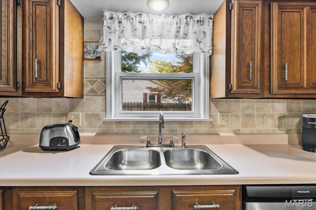 Sunnyhill Acres - Residential