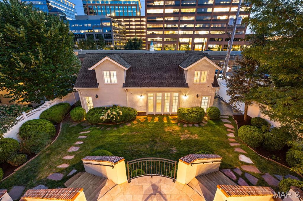 Clayton Gardens - Residential
