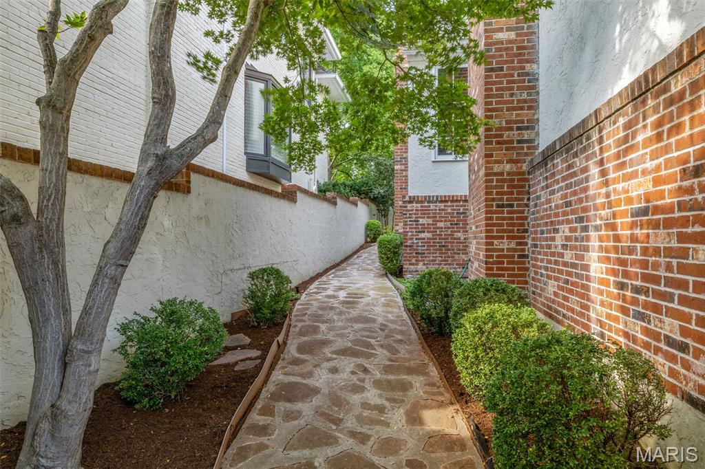 Clayton Gardens - Residential