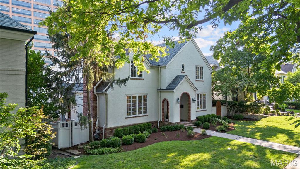 Clayton Gardens - Residential